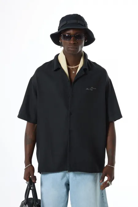 Yıkamalı Oversize Arka Baskılı Kısa Kol Cepsiz Gömlek Siyah