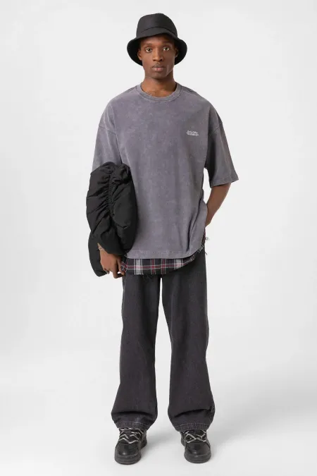 T-shirt oversize délavé à carreaux, gris fumé