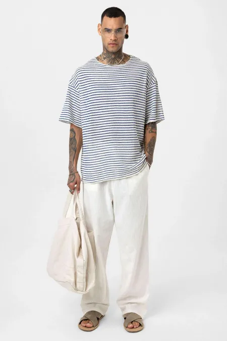 T-shirt rayé oversize en maille (bleu marine)