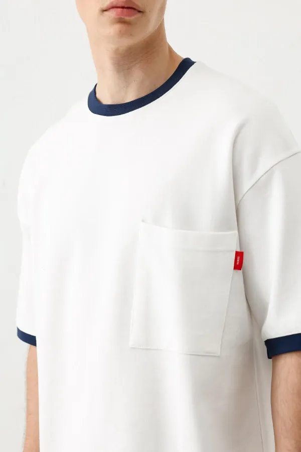 Kısa Kollu Oversize Cepli Tişört Ekru