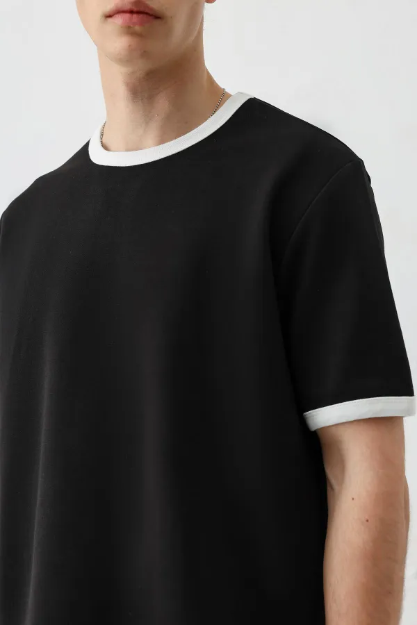Short-Sleeved Regular Fit T-Shirt, Black