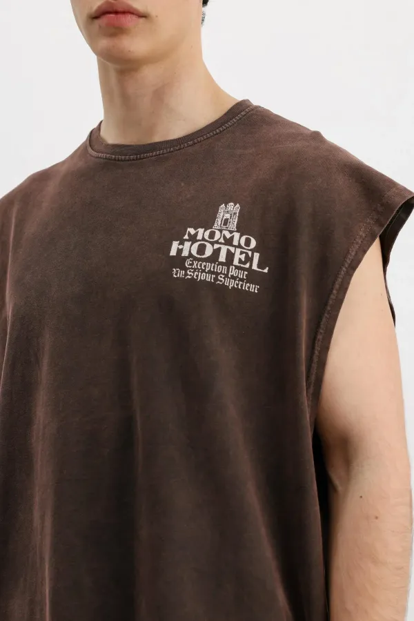 Baskılı Kolsuz Oversize Tişört Kahve