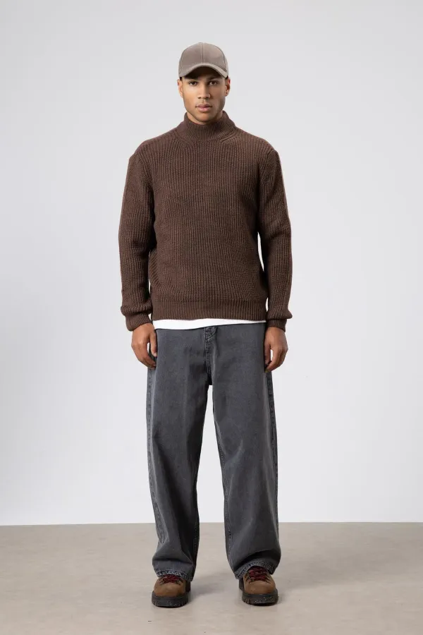 Yarım Balıkçı Yaka Triko Kazak Vizon