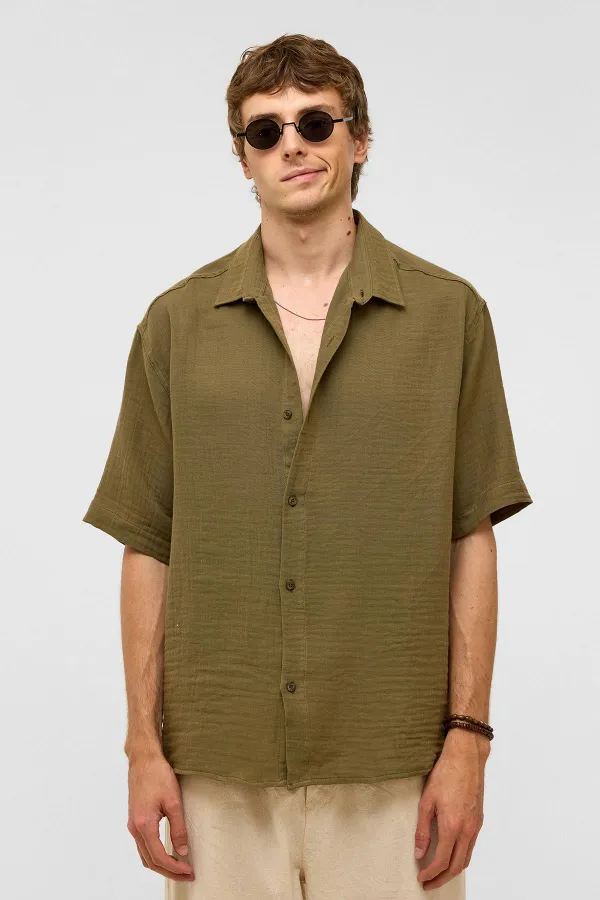 Chemise oversize à manches courtes en mousseline, kaki