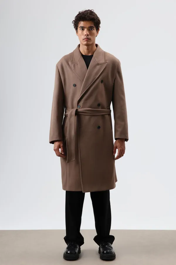 Manteau oversize croisé en cachemire marron