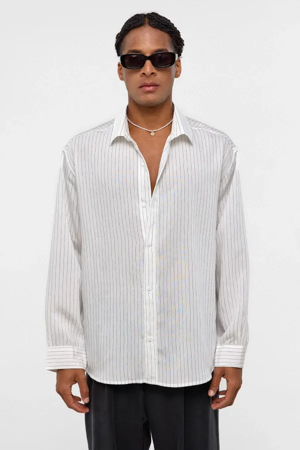 Oversize Çizgili Uzun Kollu Gömlek Beyaz