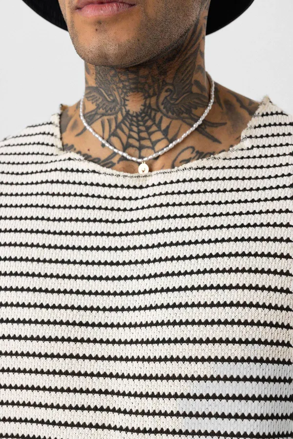 T-shirt rayé oversize en maille noire