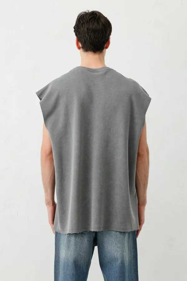 Basic Sleeveless T-Shirt, Dark Gray