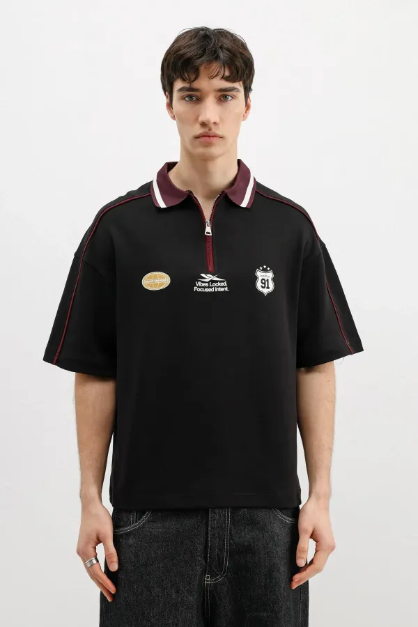 Fermuarlı Yaka Baskılı Oversize Tişört Siyah