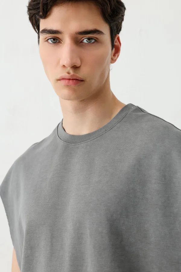 Basic Sleeveless T-Shirt, Dark Gray