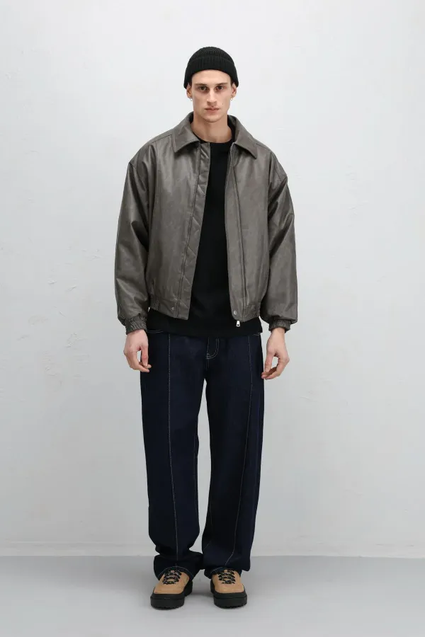 Blouson aviateur oversize en cuir, couleur vison