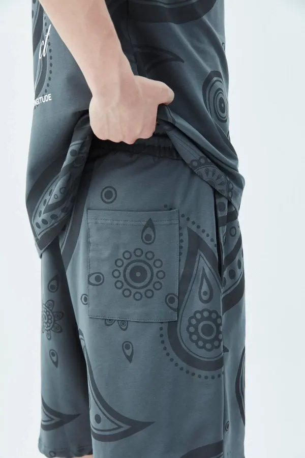 Oversize Desenli Şort Tişört Takım Koyu Füme