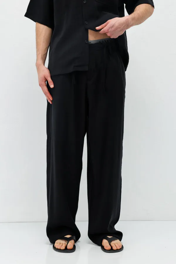 Ensemble Relax Fit en mélange modal noir