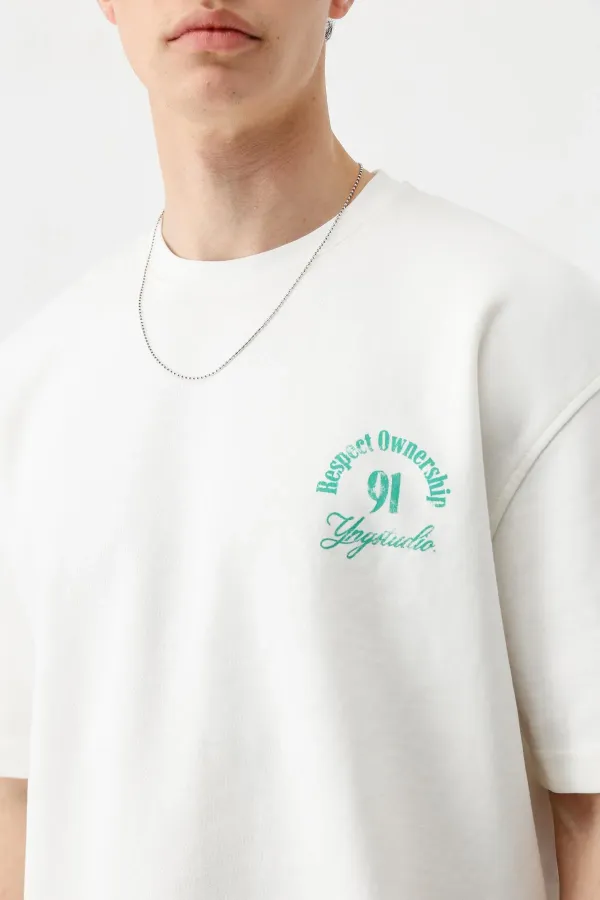 Kısa Kollu Boxy Fit Baskılı Tişört Ekru