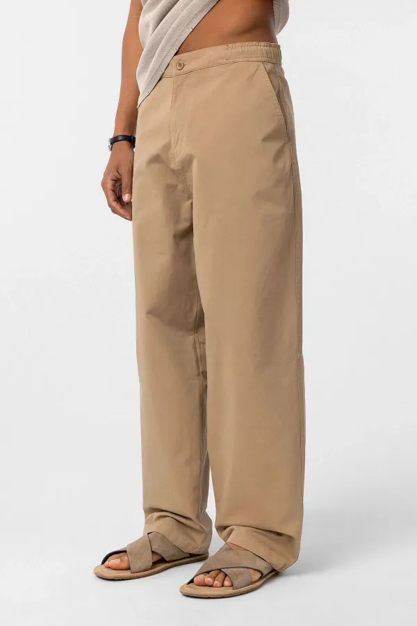 Washed Gabardine Baggy Pants in Tan
