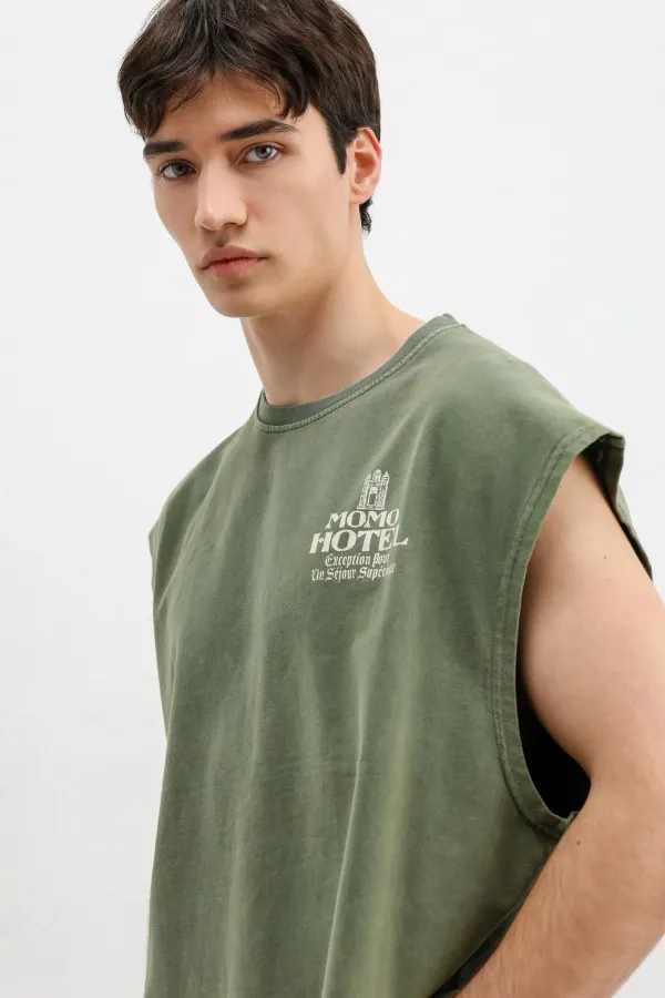 Baskılı Kolsuz Oversize Tişört Haki