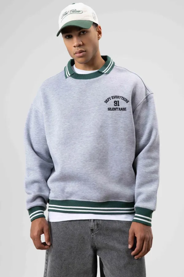 Sweat-shirt gris chiné à col oversize brodé