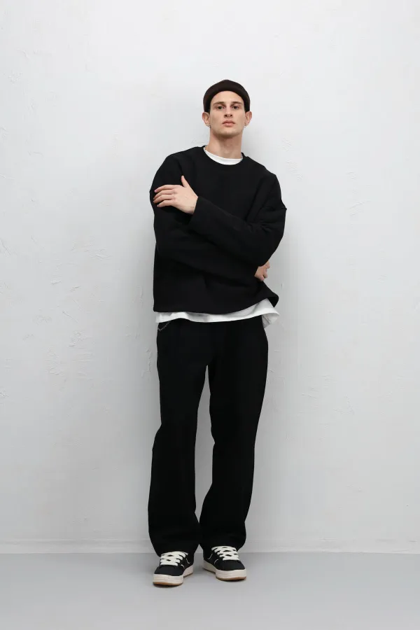 Pileli Zincir Detaylı Baggy Jean Siyah