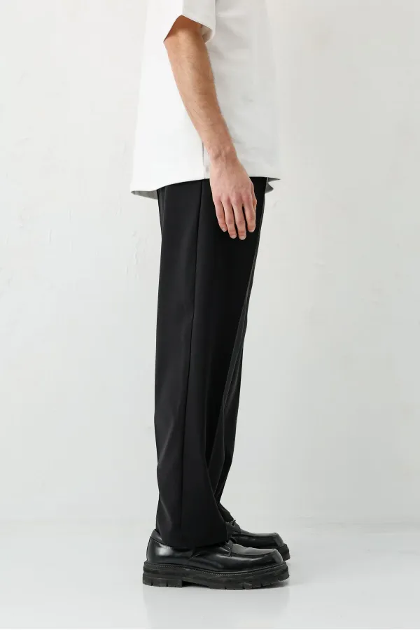 Baggy Fit Pleated Pants Black