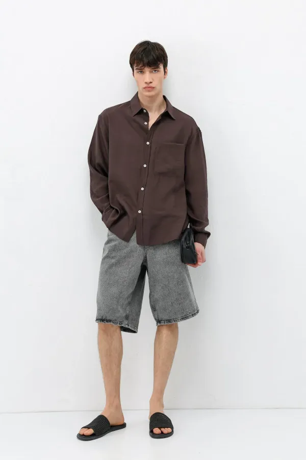 Chemise oversize en modal avec poches, marron foncé