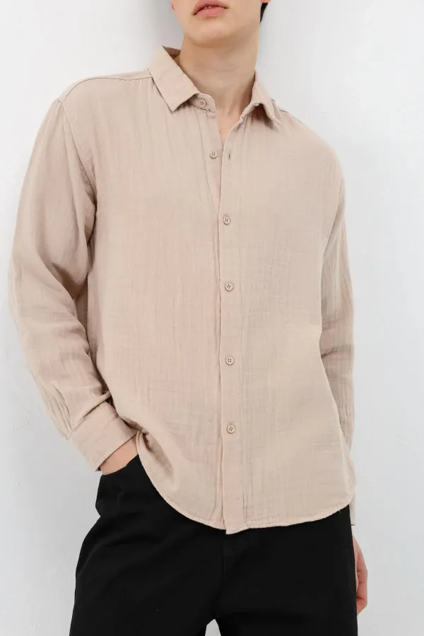 Chemise oversize beige en coton texturé