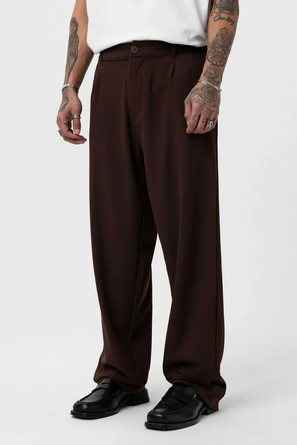 Costume croisé coupe décontractée, couleur café