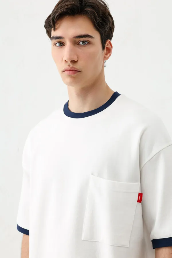 Kısa Kollu Oversize Cepli Tişört Ekru