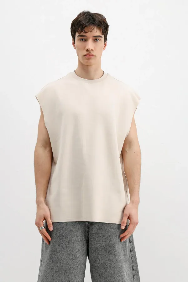 Oversize Kolsuz Basic Tişört Taş Oversize Kolsuz Basic Tişört Taş