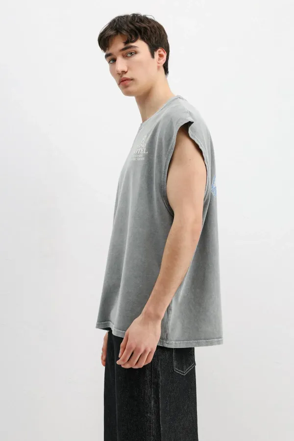 Baskılı Kolsuz Oversize Tişört Gri