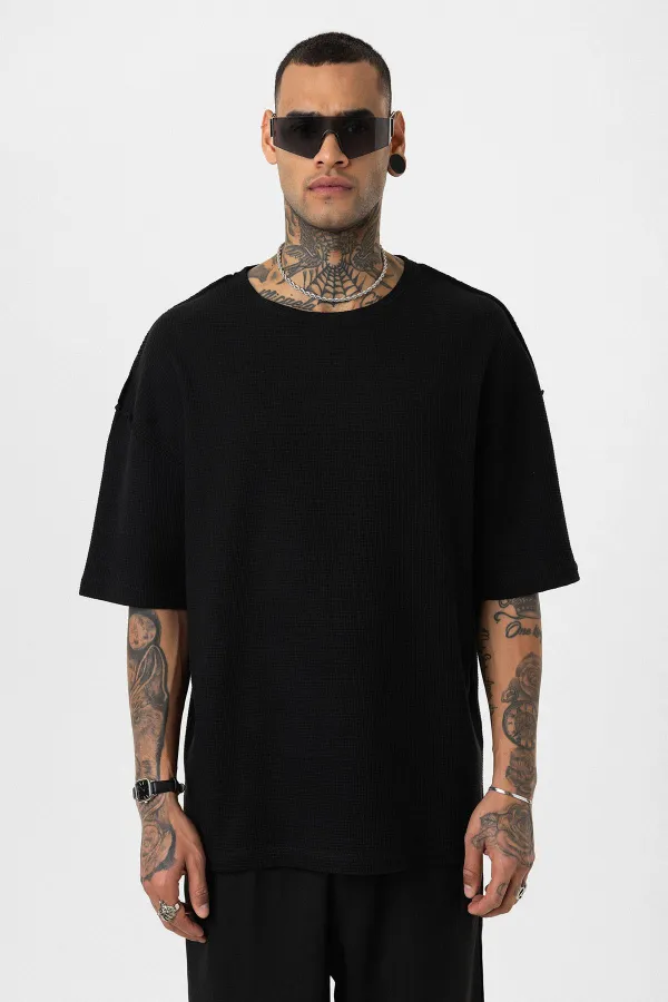 Arka Yazı Baskılı Oversize Triko Tişört Siyah