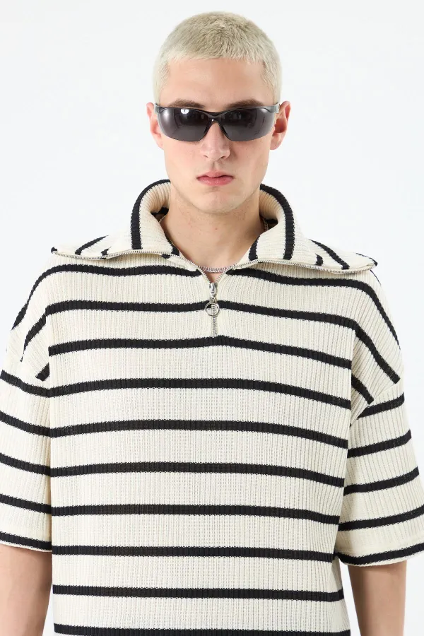 Oversize Çizgili Fermuarlı Yaka Triko Tişört Ekru