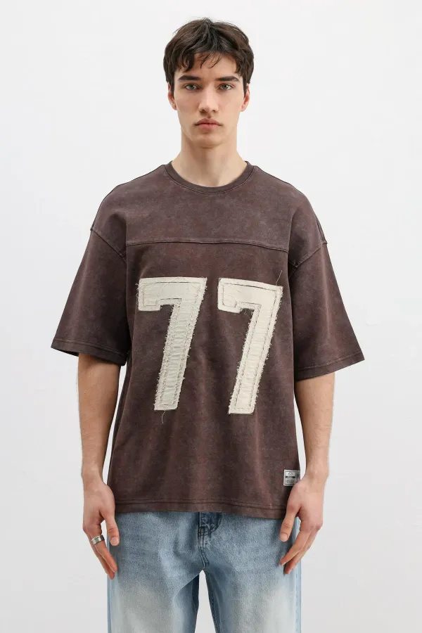 Numara Baskılı Oversize Tişört Kahve