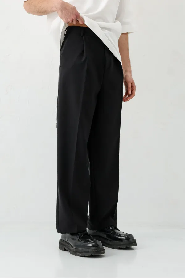Baggy Fit Pleated Pants Black