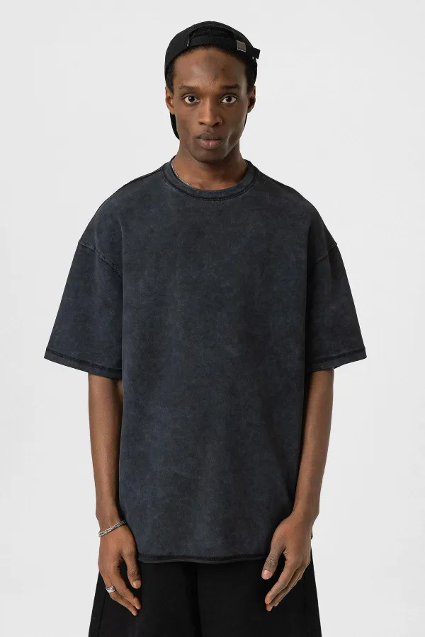 T-shirt noir oversize basique délavé