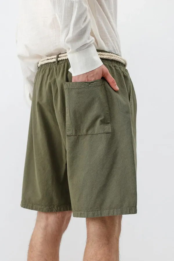 Short en lin kaki oversize avec ceinture