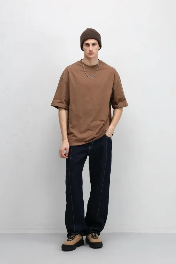 Dikiş Detaylı Relaxed Fit Jean Koyu Mavi