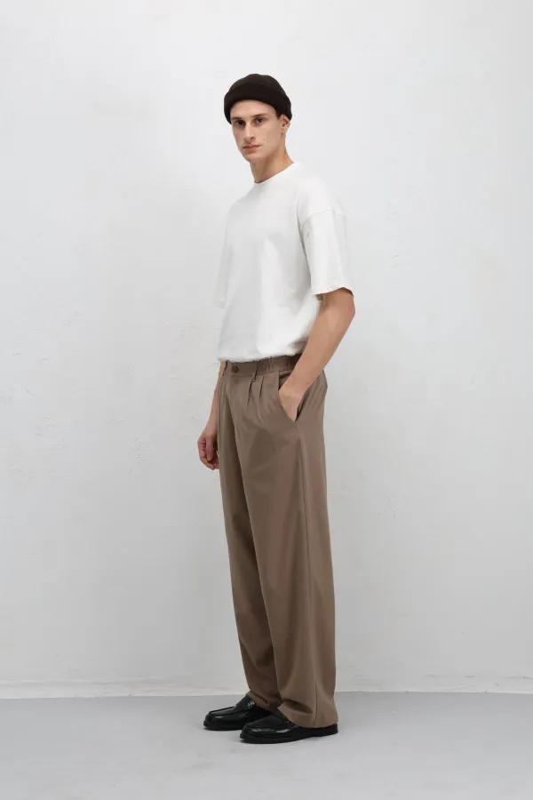 Pantalon ample en tissu, couleur vison