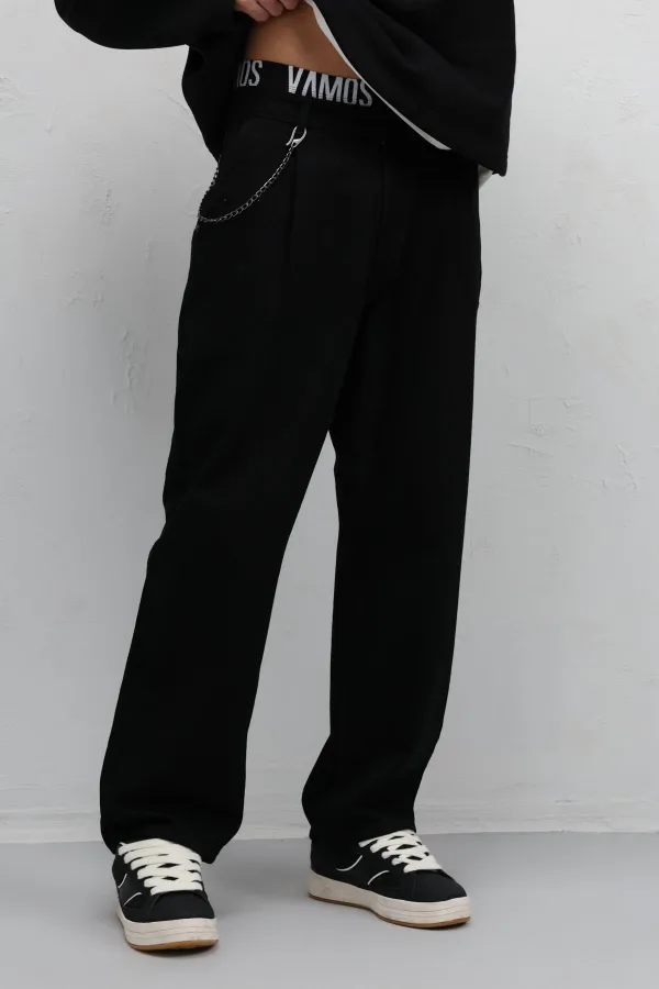 Pileli Zincir Detaylı Baggy Jean Siyah