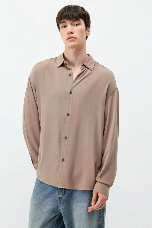 Lightly Textured Oversize Shirt, Mink