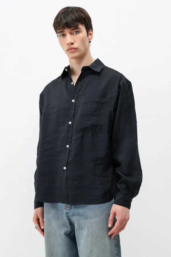 Chemise oversize en modal avec poches, noire
