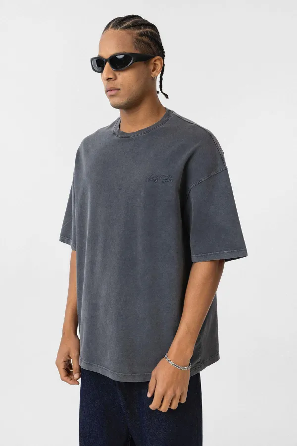 Yıkamalı Oversize Arka Baskılı Tişört Siyah
