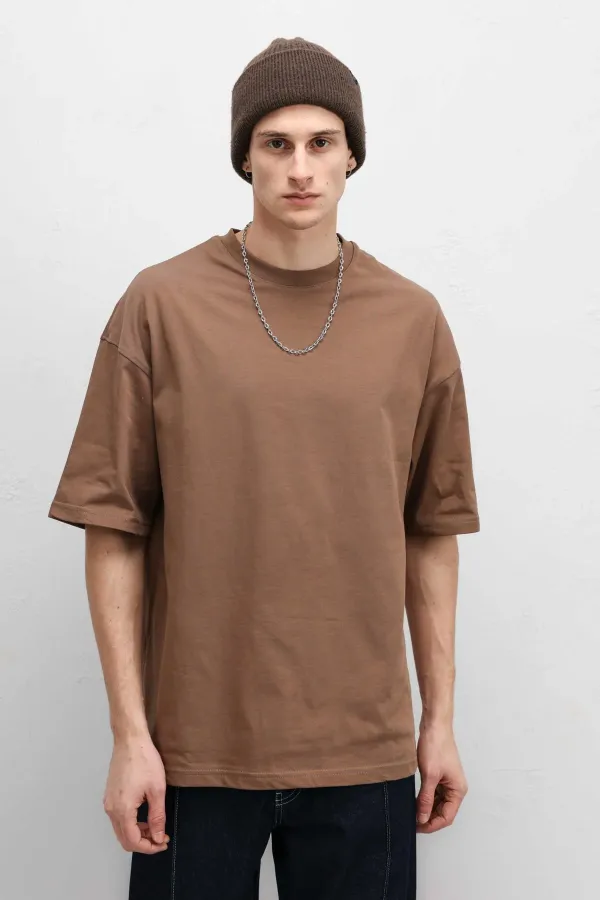 T-shirt basique oversize à col rond, marron