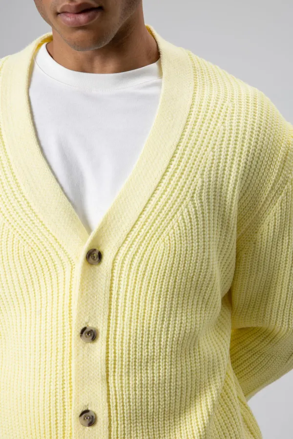 V Yaka Düğmeli Örgü Hırka Kazak Sarı