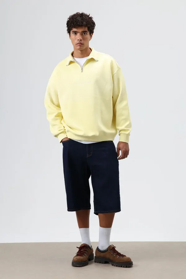 Sweat-shirt jaune oversize à fermeture éclair au col
