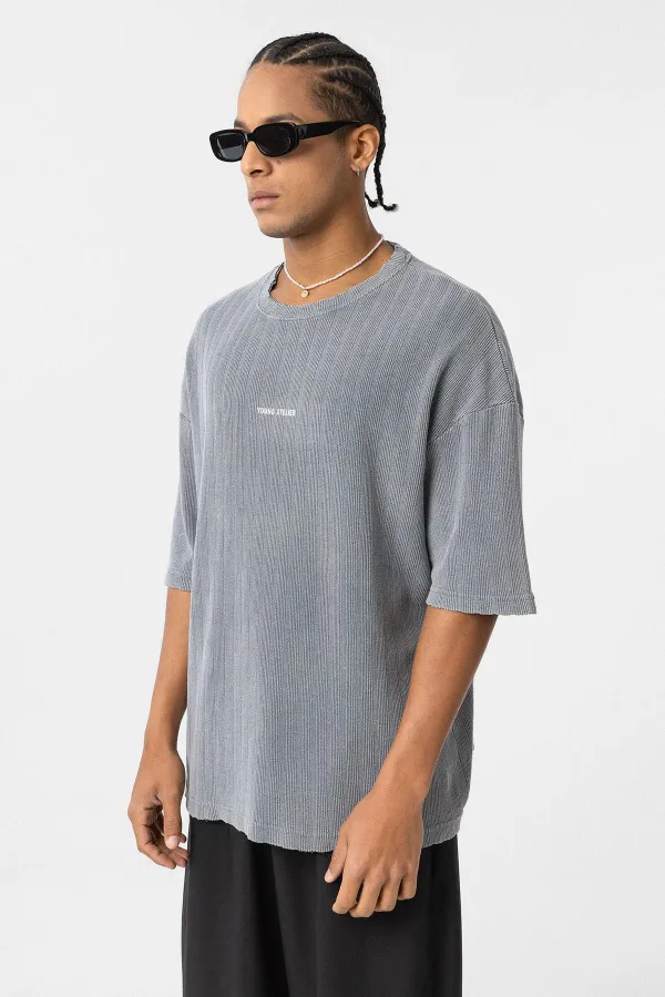 Yıkamalı Arka Baskılı Oversize Tişört Gri