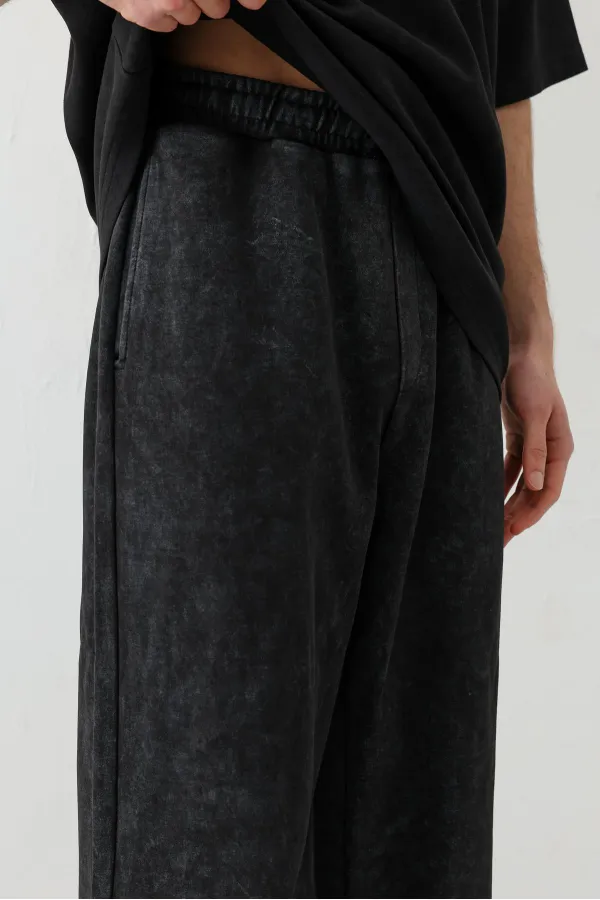 Baggy Fit Yıkamalı Eşofman Alt Siyah