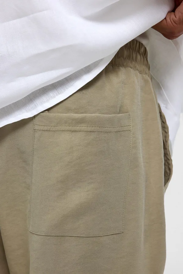 Oversize Modal Kumaş Bermuda Şort Haki