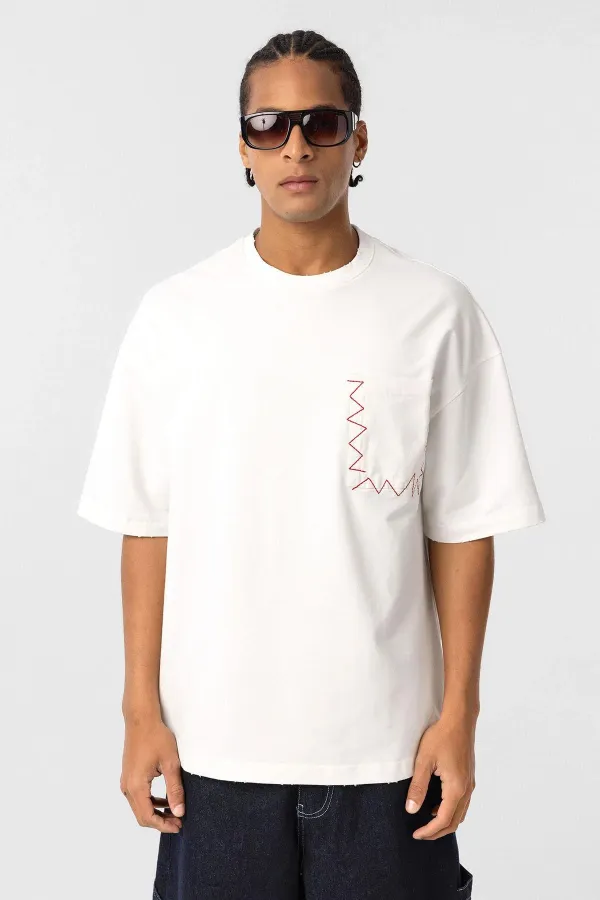 Yıkamalı Cep Detaylı Oversize Tişört Ekru