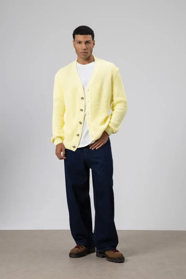 V Yaka Düğmeli Örgü Hırka Kazak Sarı