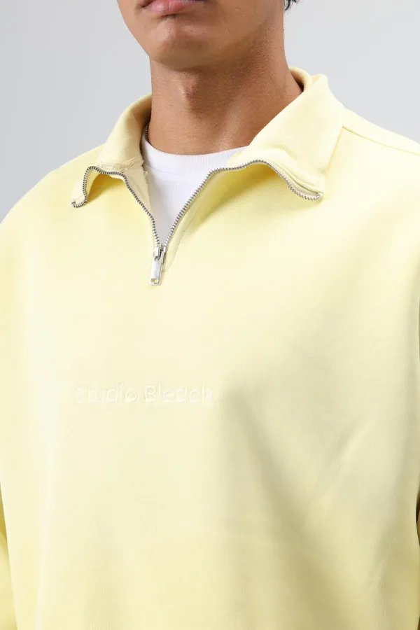 Sweat-shirt jaune oversize à fermeture éclair au col